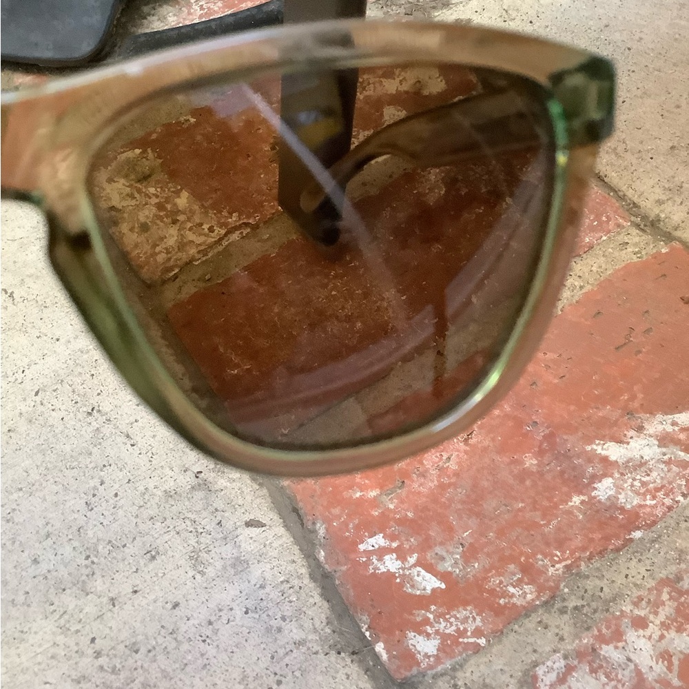 Kncokaround sunglasses GUC - Picture 7 of 7